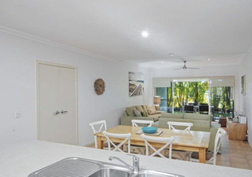 52/2 Beaches Village Circuit, Agnes Water  QLD  4677
