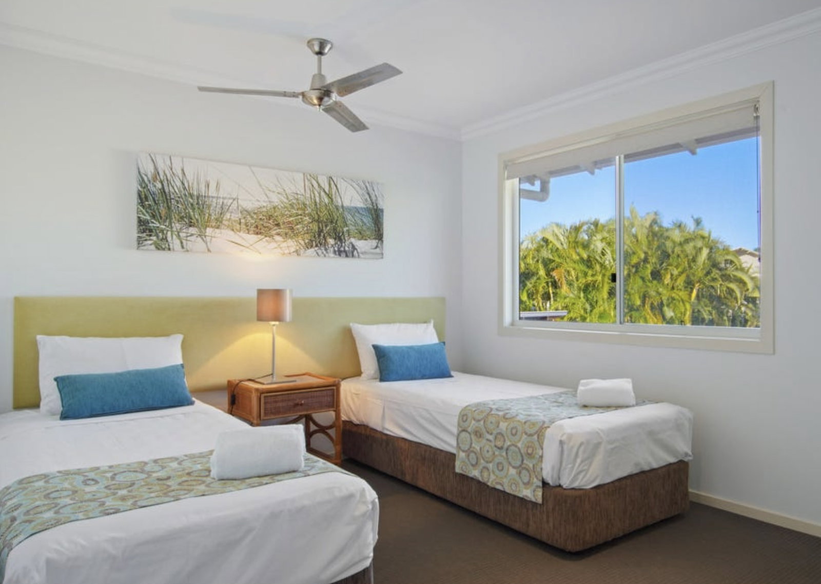 52/2 Beaches Village Circuit, Agnes Water  QLD  4677