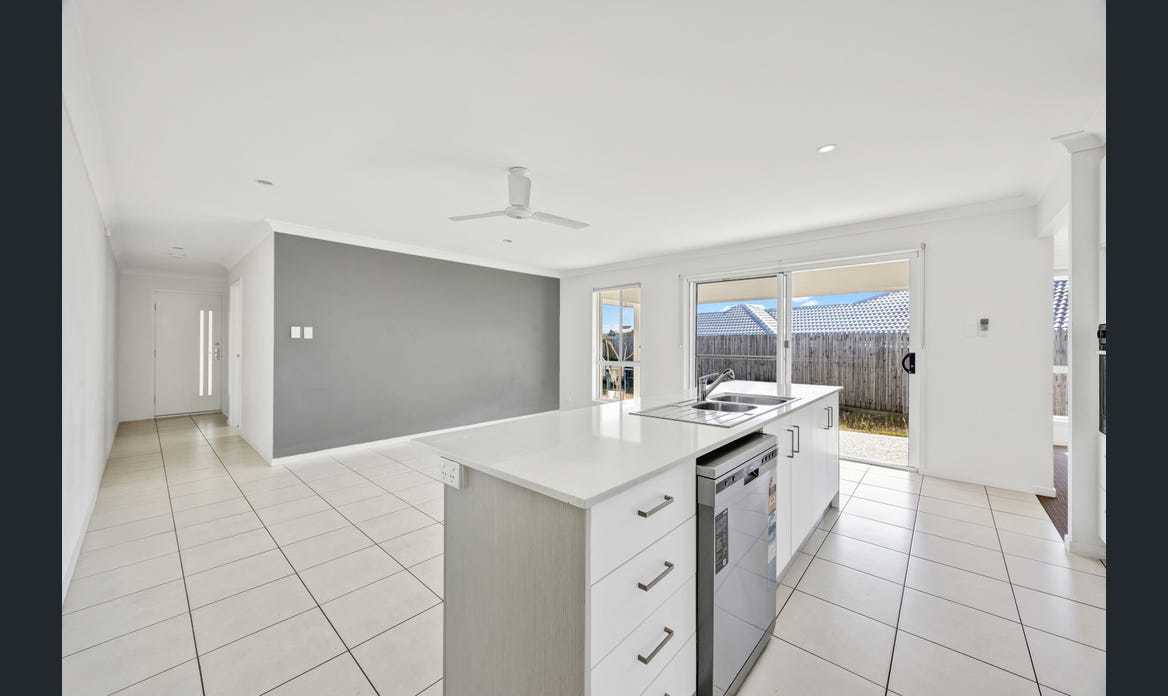 5 Blaxland Court, Glen Eden  QLD  4680