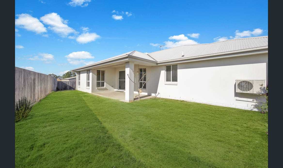 5 Blaxland Court, Glen Eden  QLD  4680