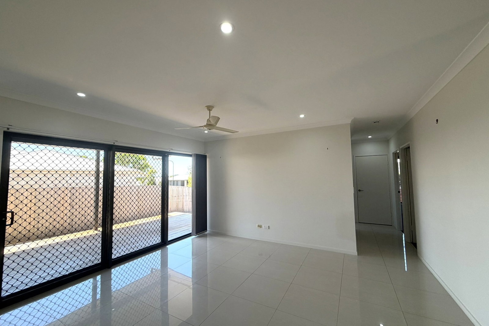 28 Redgum Drive, Kirkwood  QLD  4680