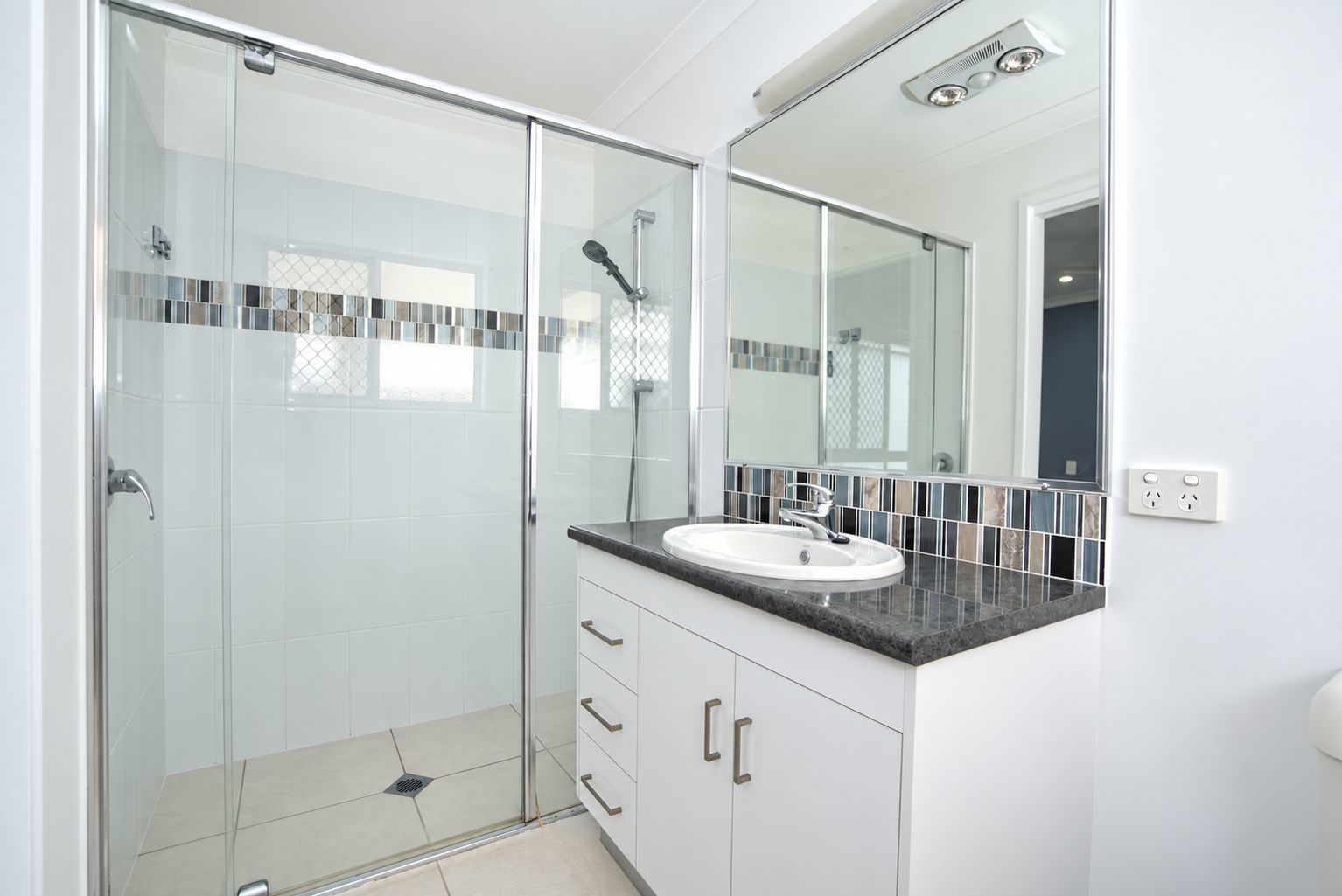 12 Beech Links Drive, Ashfield  QLD  4670