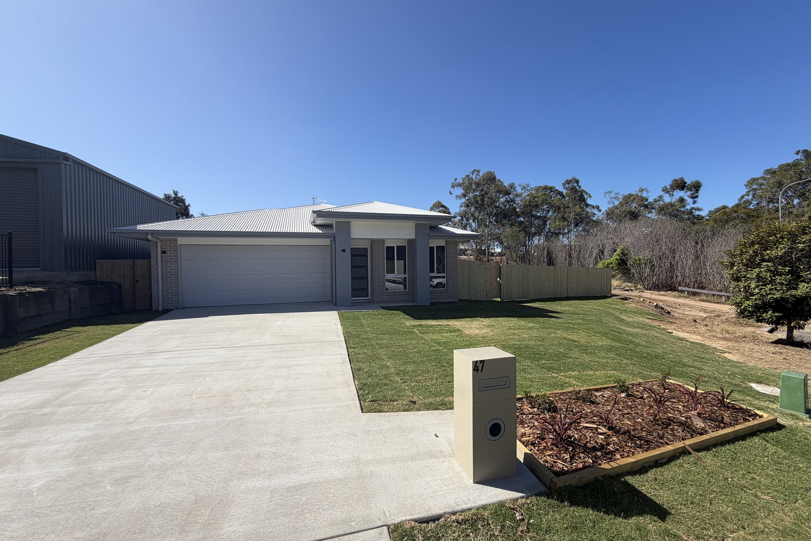 47 Fitzroy Avenue, Clinton  QLD  4680