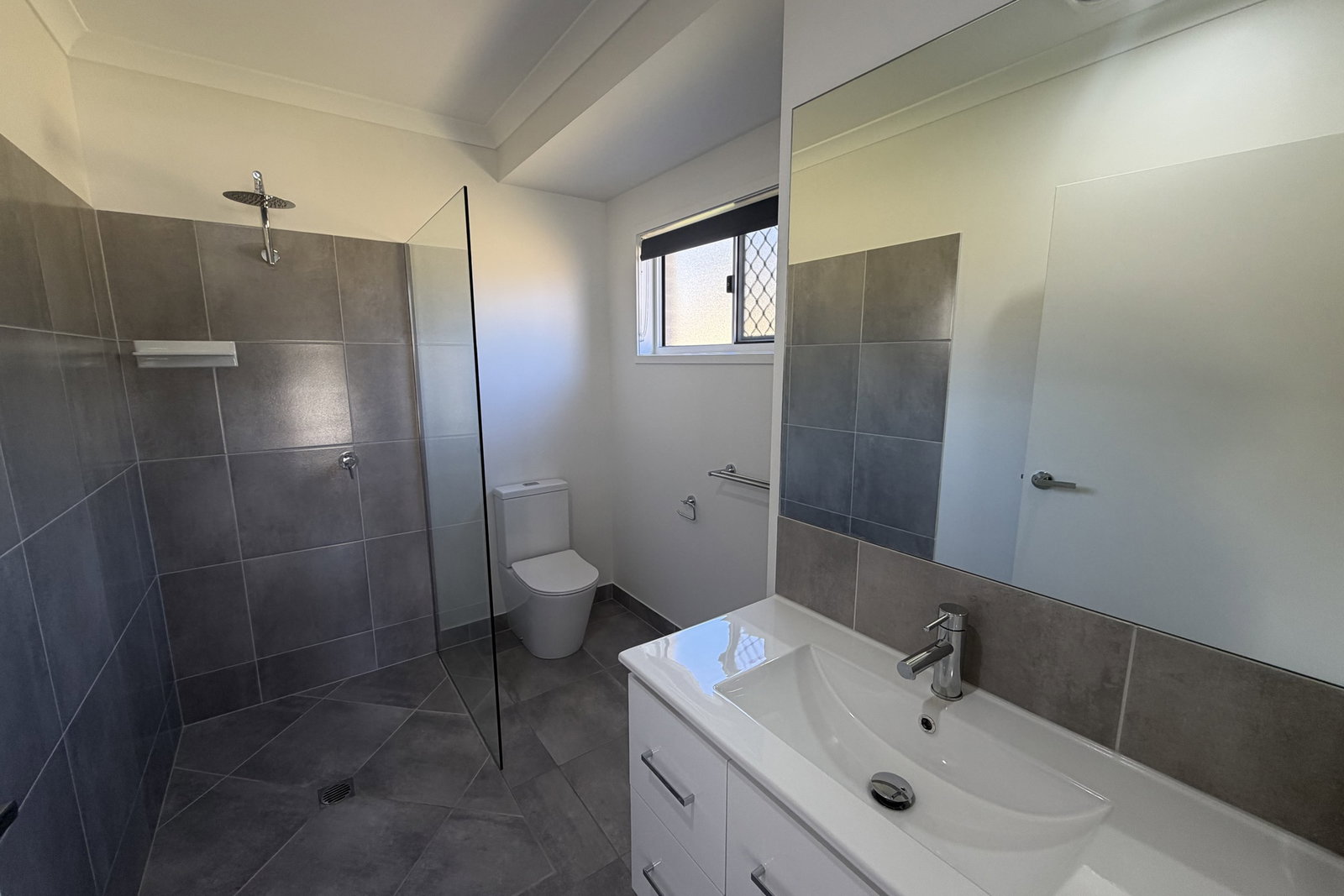 47 Fitzroy Avenue, Clinton  QLD  4680