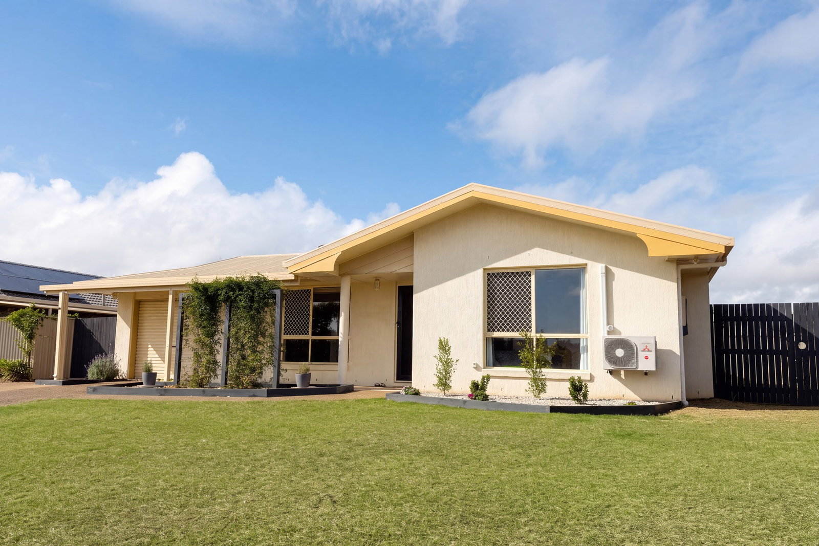 11 Bourke Street, Norville  QLD  4670
