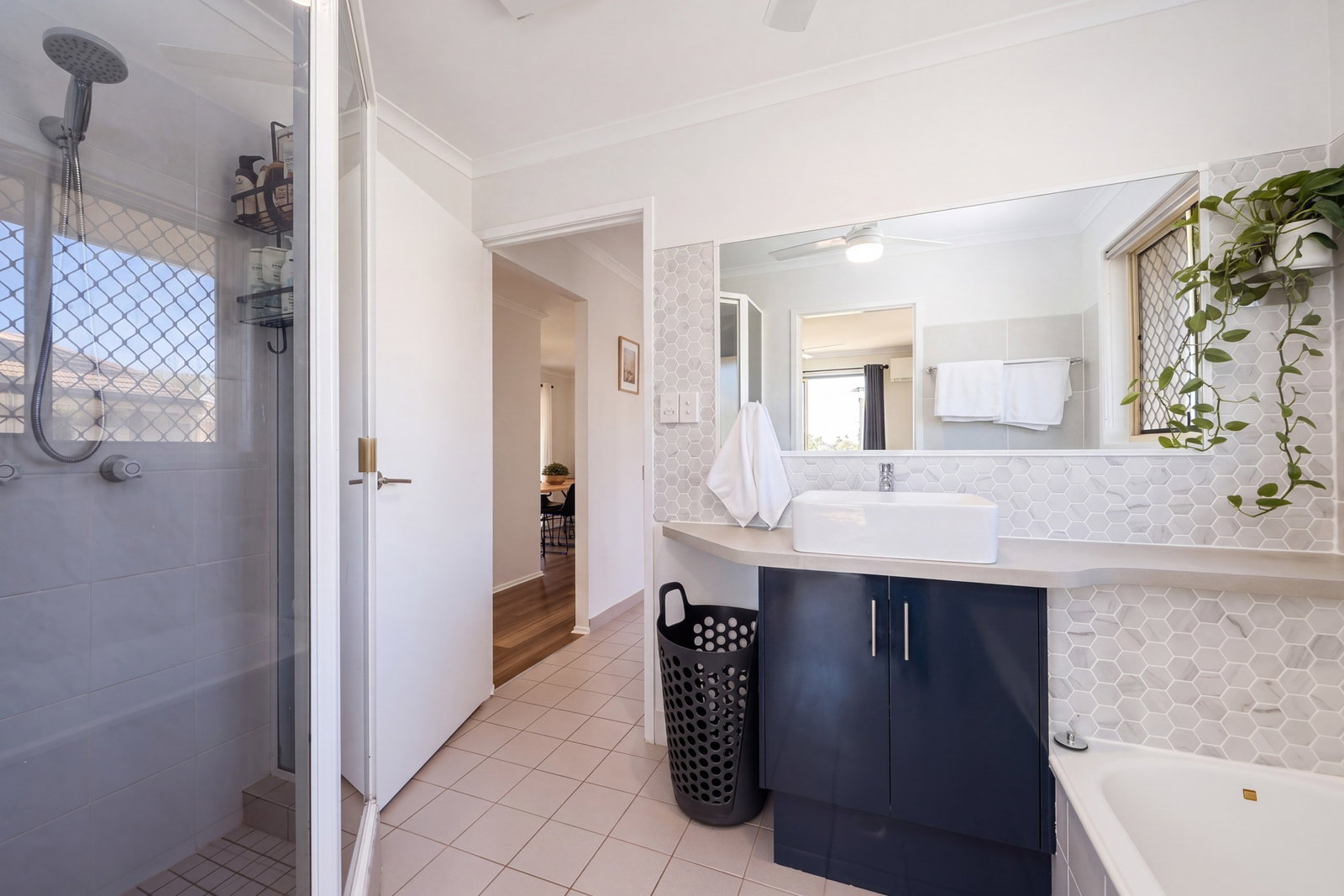 11 Bourke Street, Norville  QLD  4670