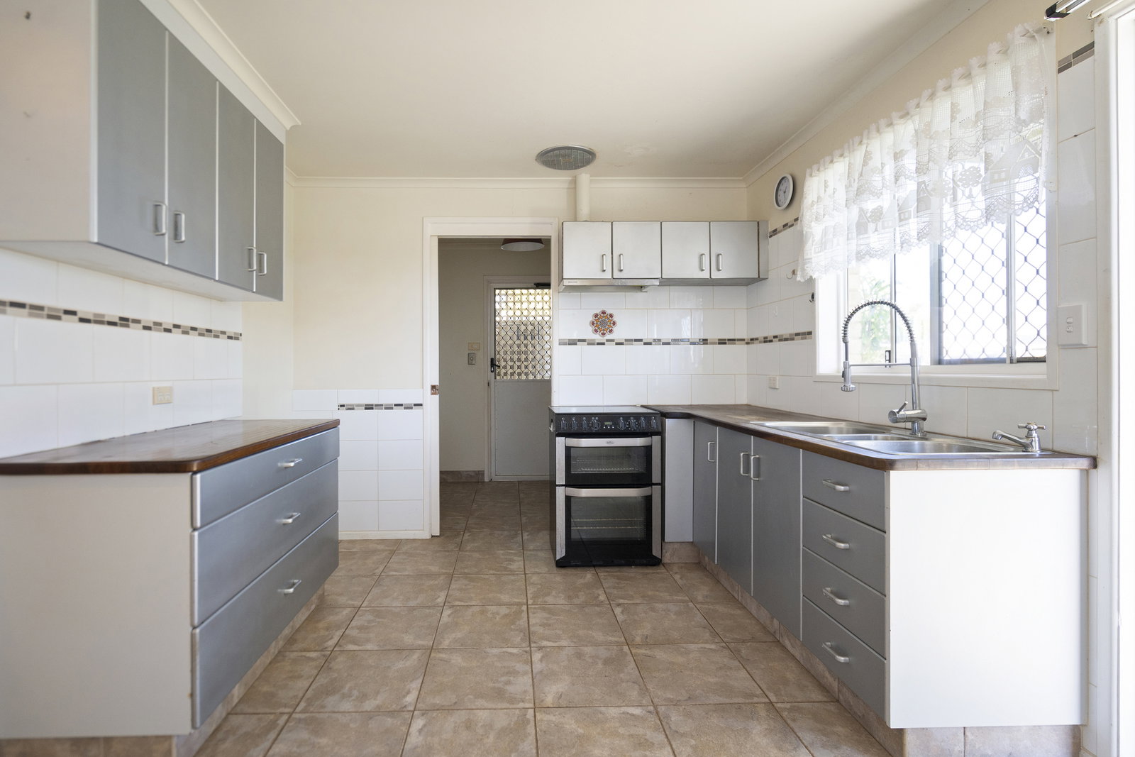 69 Kinch Street, Burnett Heads  QLD  4670