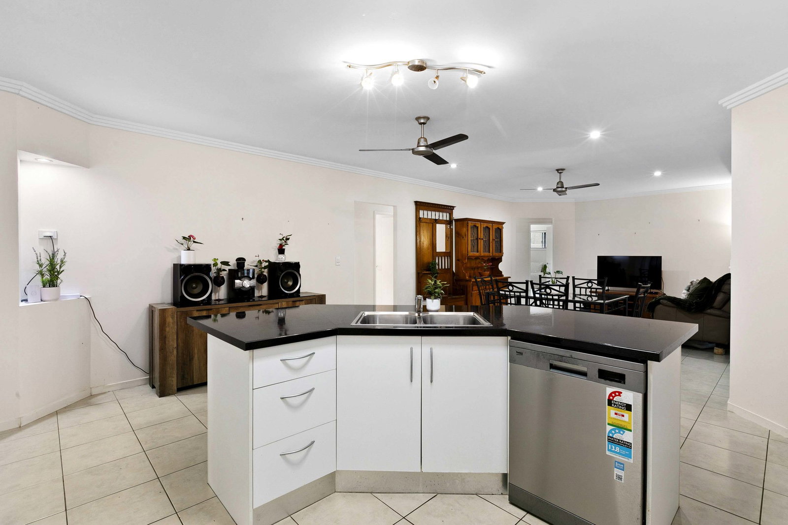 56 Springvale Road, Tinana  QLD  4650