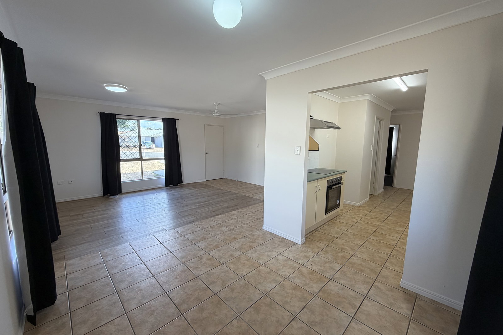 3 Rothbury Place, New Auckland  QLD  4680