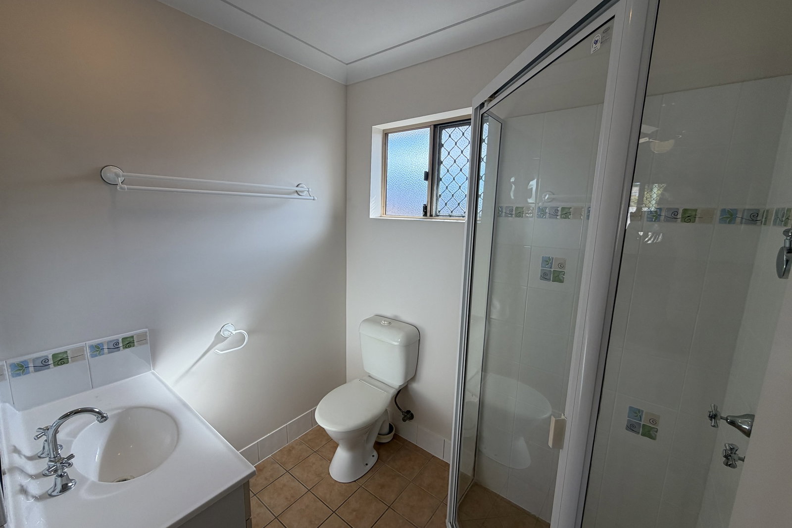3 Rothbury Place, New Auckland  QLD  4680