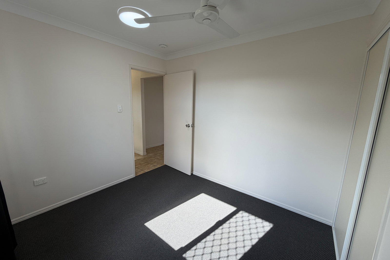 3 Rothbury Place, New Auckland  QLD  4680