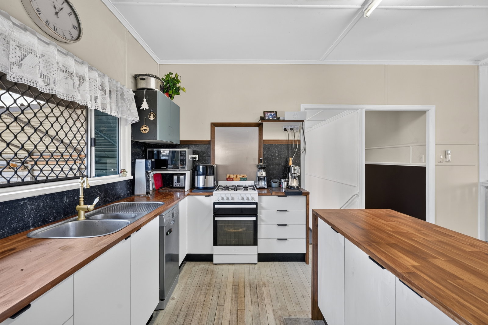 289 Walker Street, Maryborough  QLD  4650