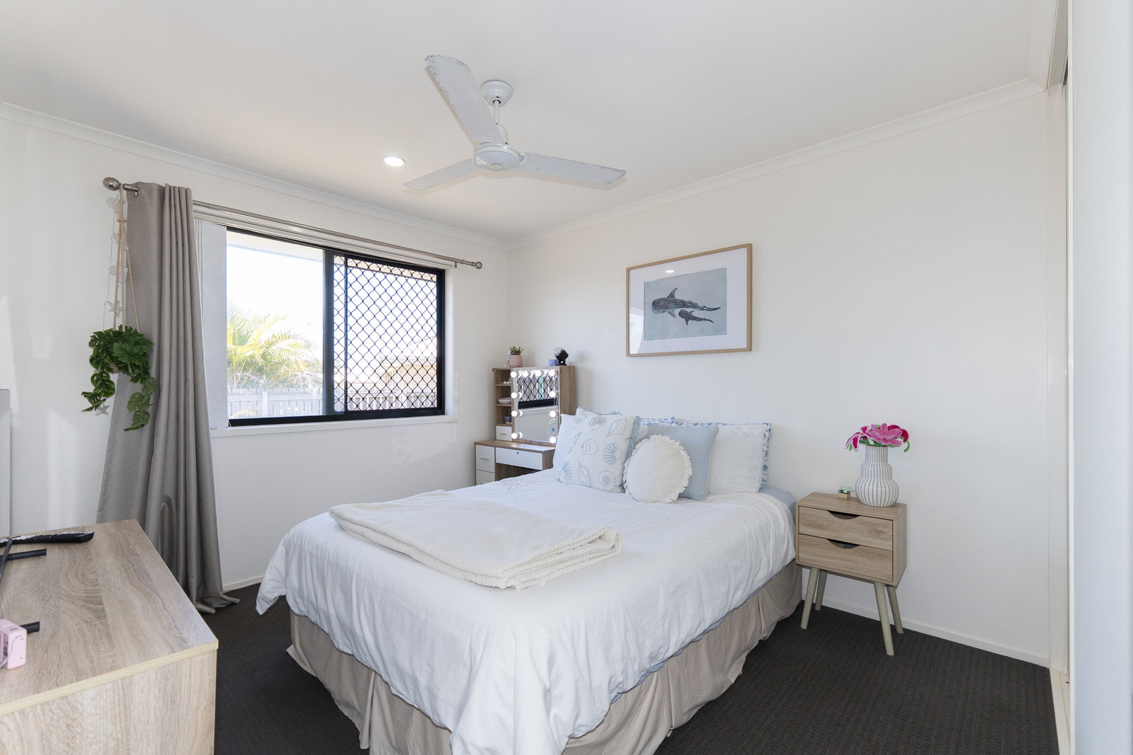4 Pioneer Close, Bargara  QLD  4670
