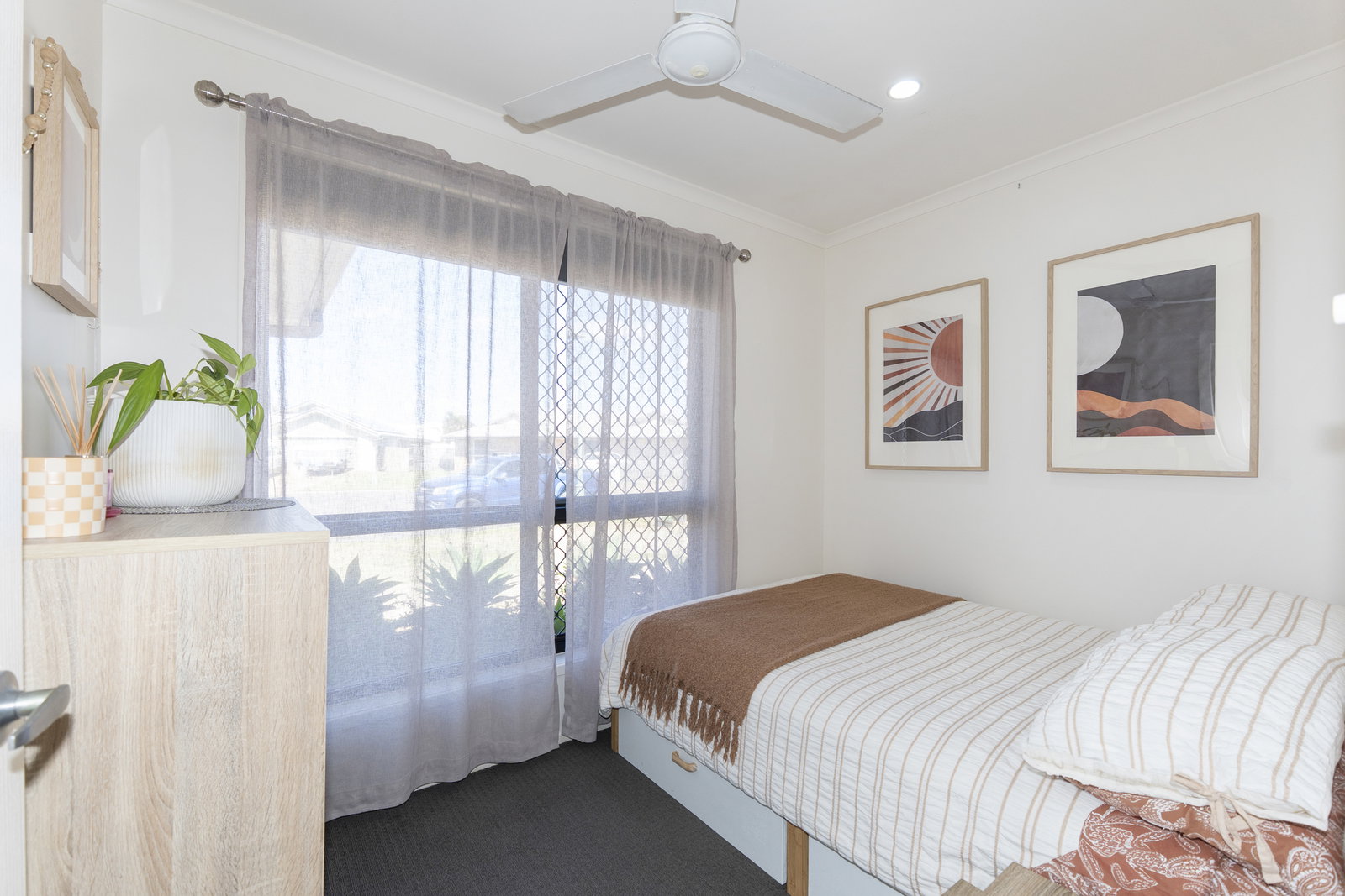 4 Pioneer Close, Bargara  QLD  4670