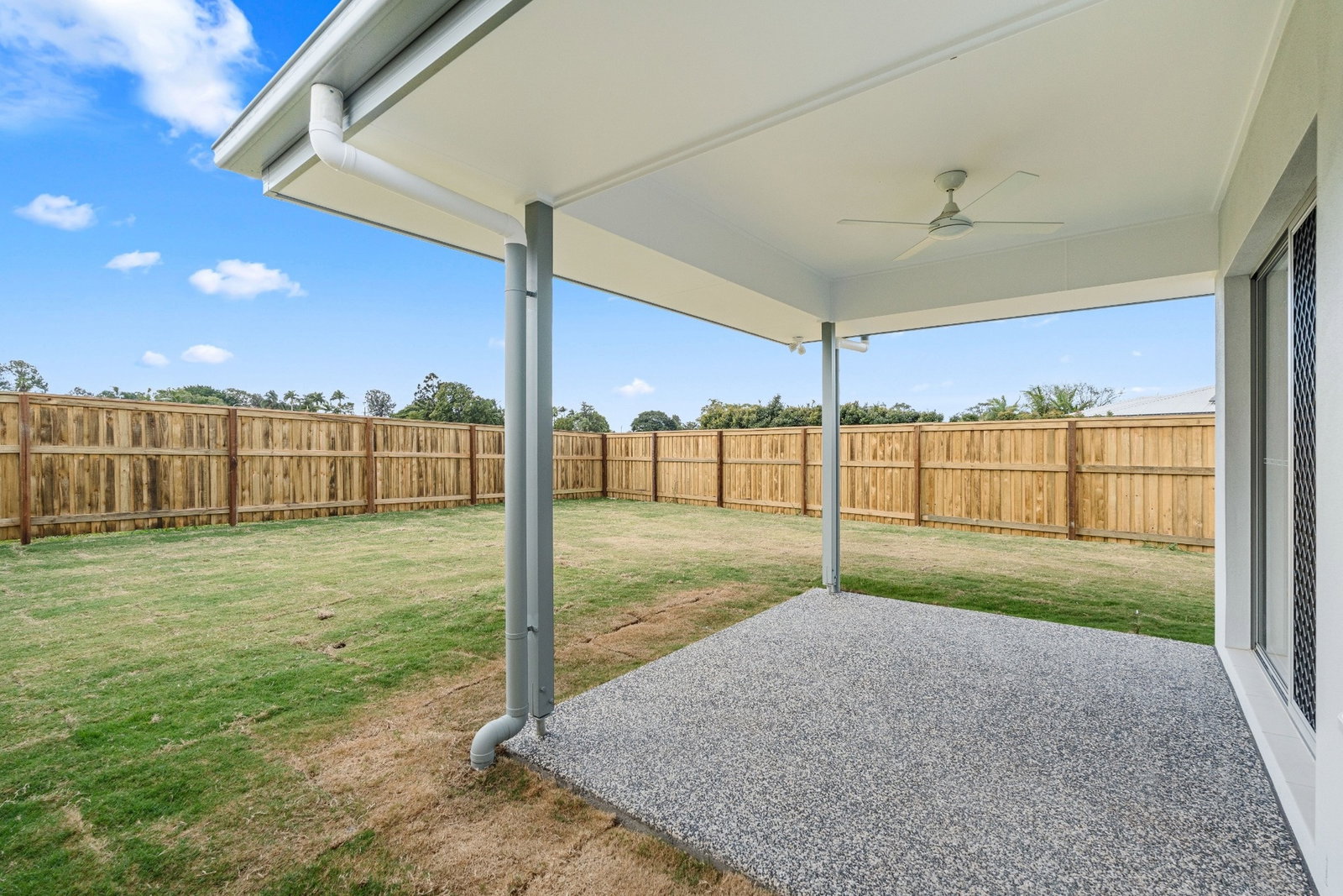 1/34a Oakwood Drive, Tinana  QLD  4650