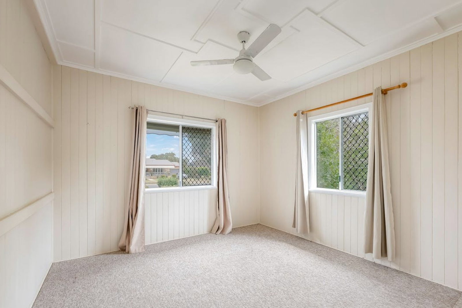 30 Baker Street, Kepnock  QLD  4670