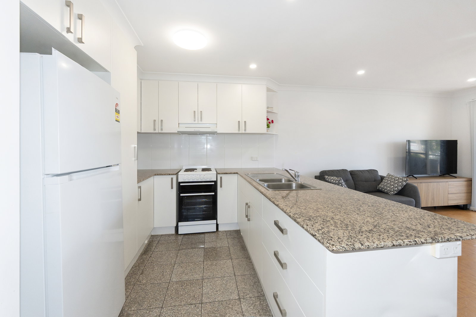 1/3 Avoca Street, Bundaberg West  QLD  4670