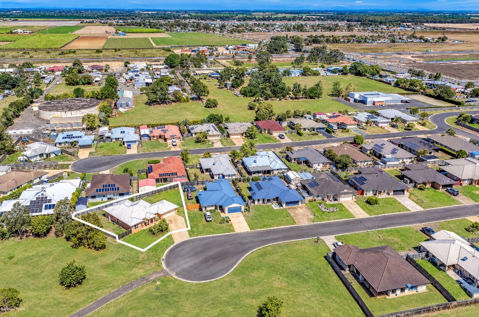 18 Keppel Crescent, Thabeban  QLD  4670