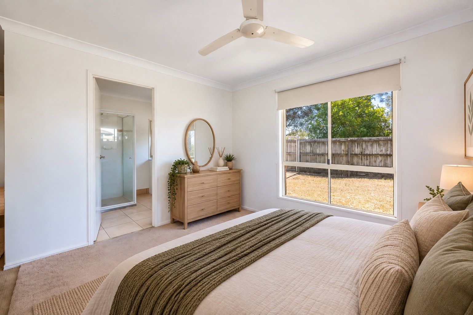 18 Keppel Crescent, Thabeban  QLD  4670