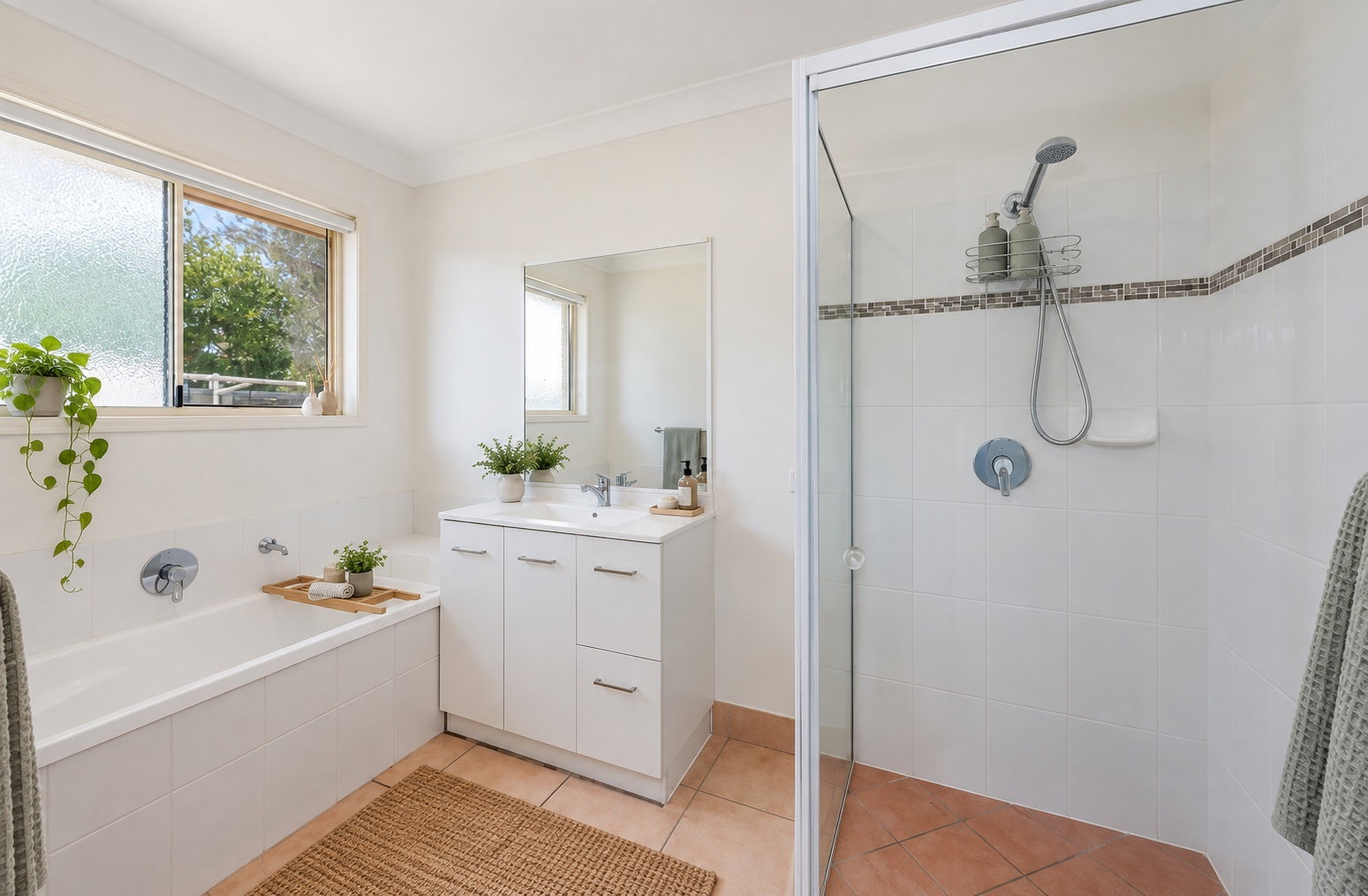 18 Keppel Crescent, Thabeban  QLD  4670