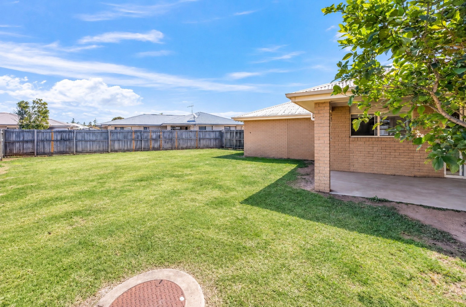 18 Keppel Crescent, Thabeban  QLD  4670
