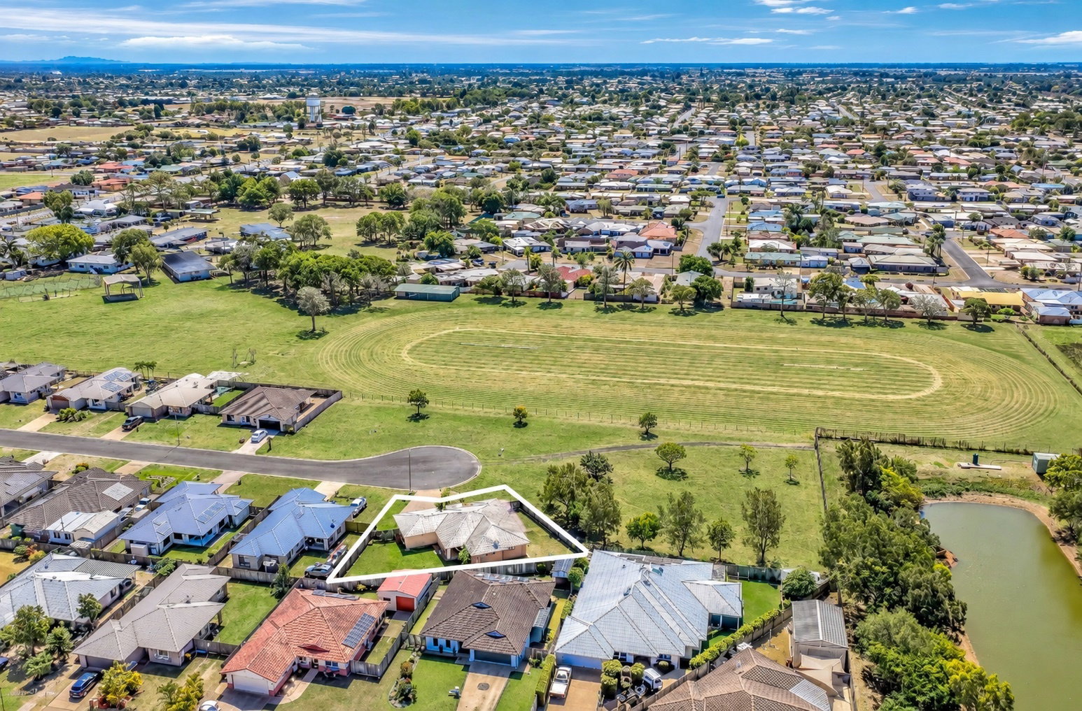 18 Keppel Crescent, Thabeban  QLD  4670
