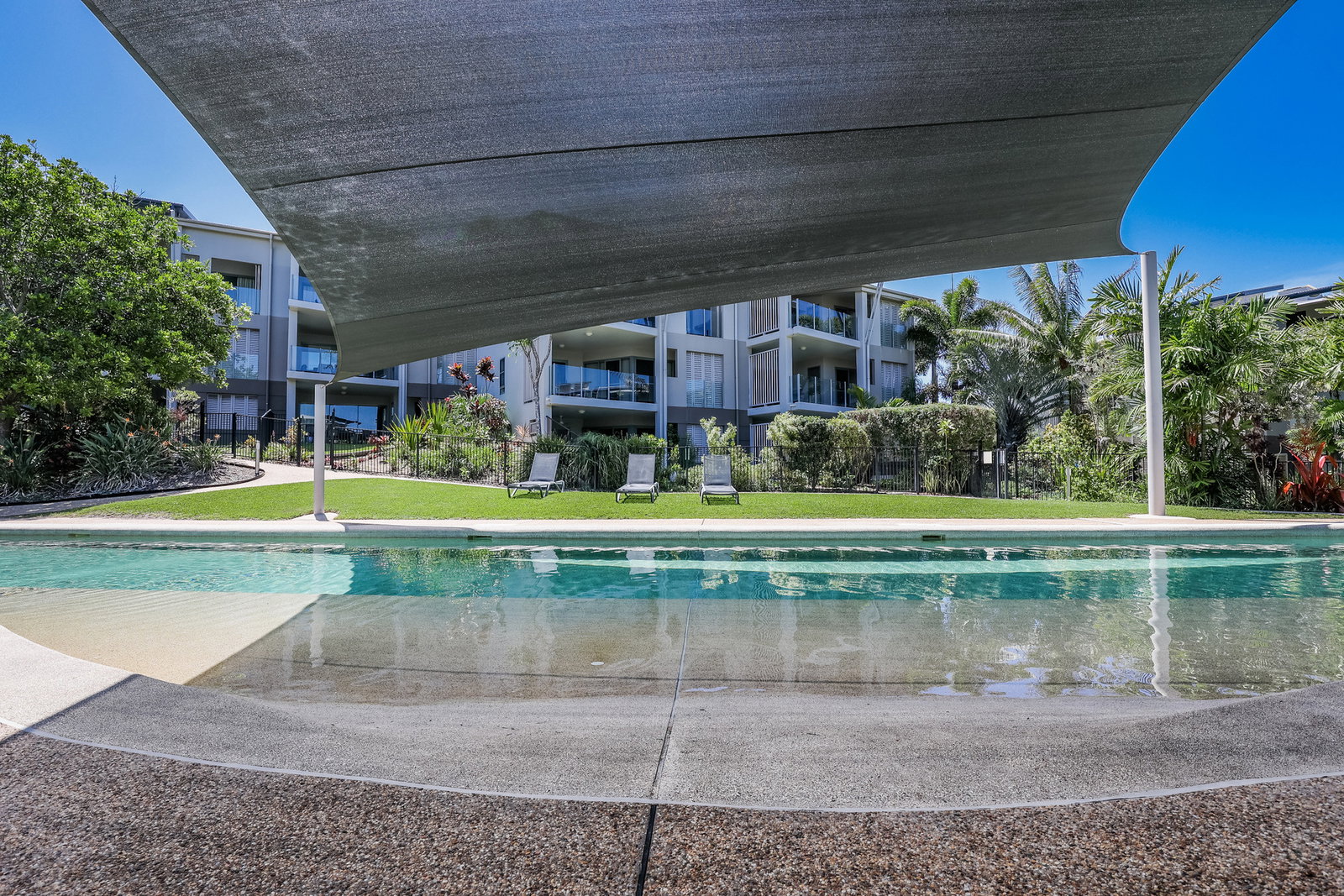 102/9 Beaches Village Circuit, Agnes Water  QLD  4677
