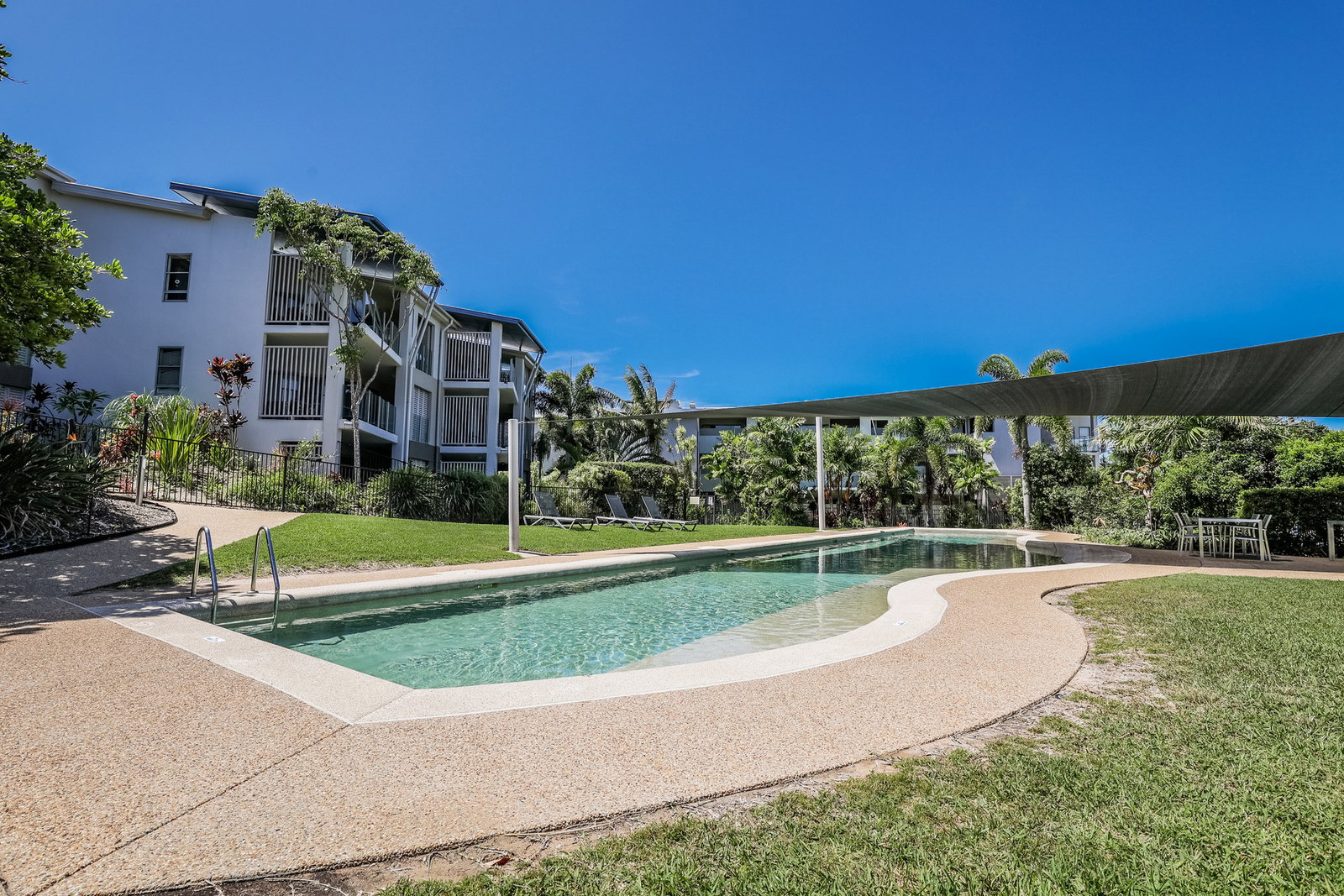 102/9 Beaches Village Circuit, Agnes Water  QLD  4677