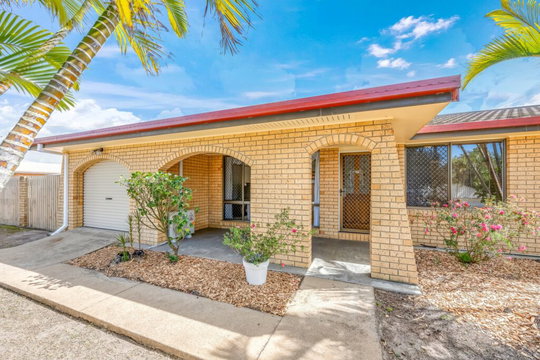 10 Thomas Thomsen Drive, Thabeban  QLD  4670