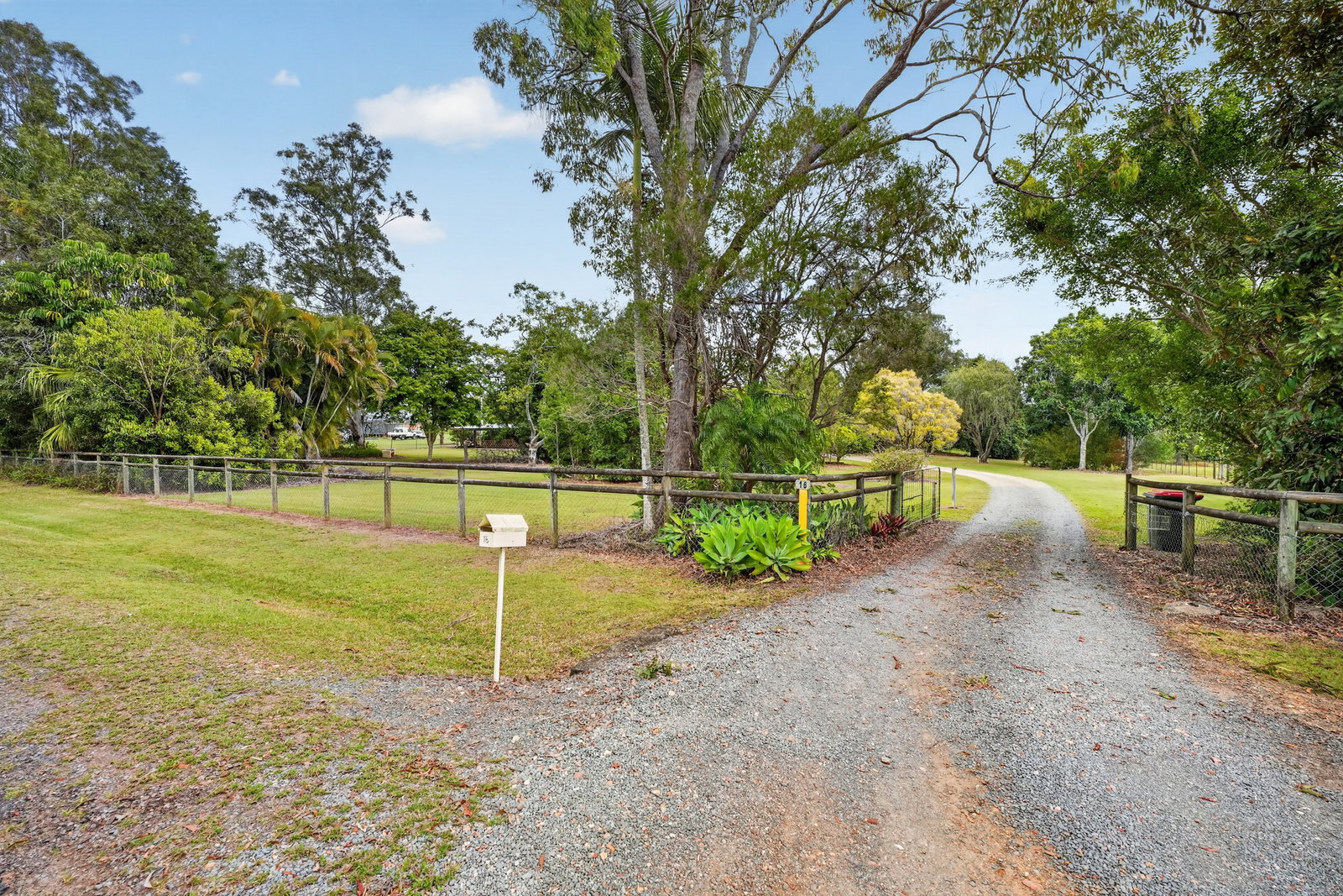 16 Hewson Road, Tinana  QLD  4650