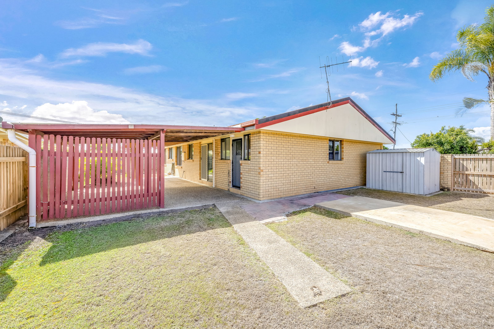 10 Thomas Thomsen Drive, Thabeban  QLD  4670