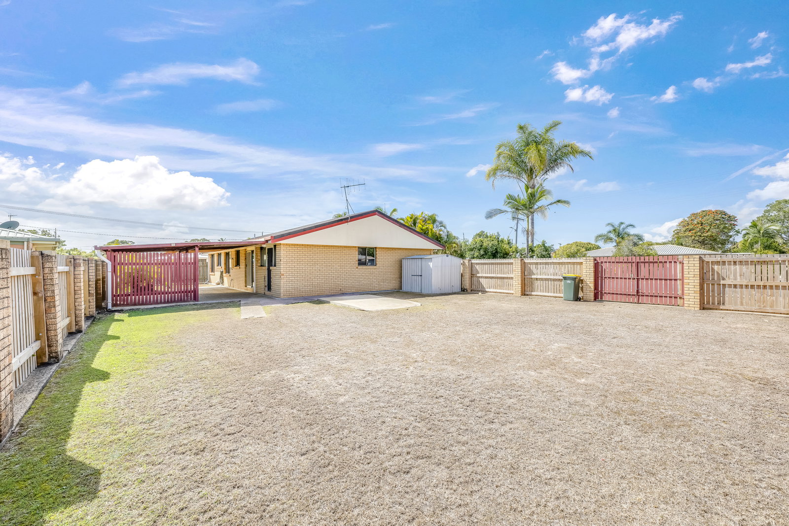 10 Thomas Thomsen Drive, Thabeban  QLD  4670