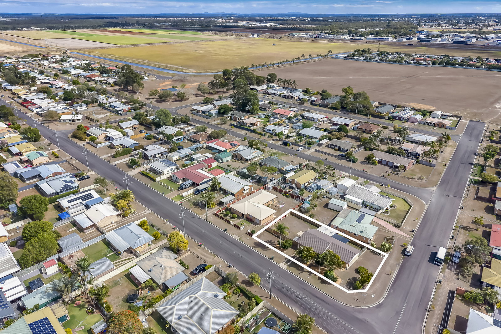 10 Thomas Thomsen Drive, Thabeban  QLD  4670