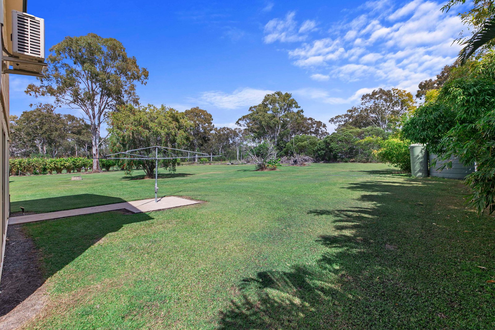 174 Tuan Esplanade, Tuan  QLD  4650