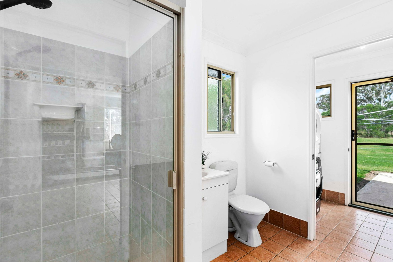 174 Tuan Esplanade, Tuan  QLD  4650