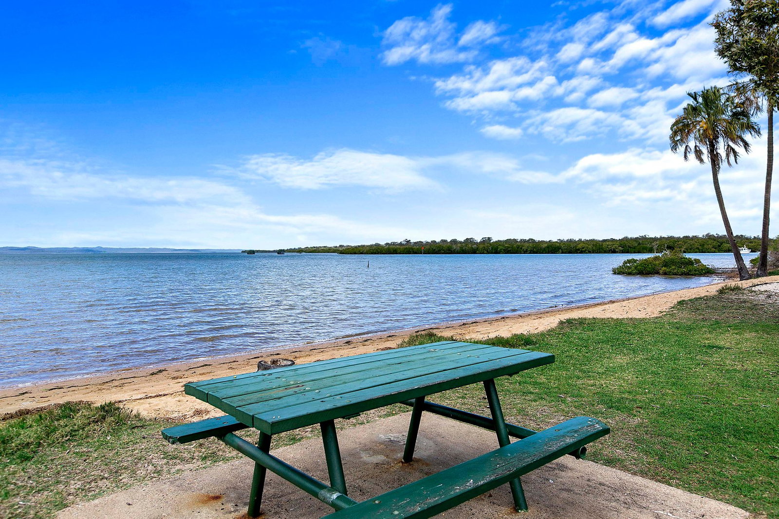 174 Tuan Esplanade, Tuan  QLD  4650