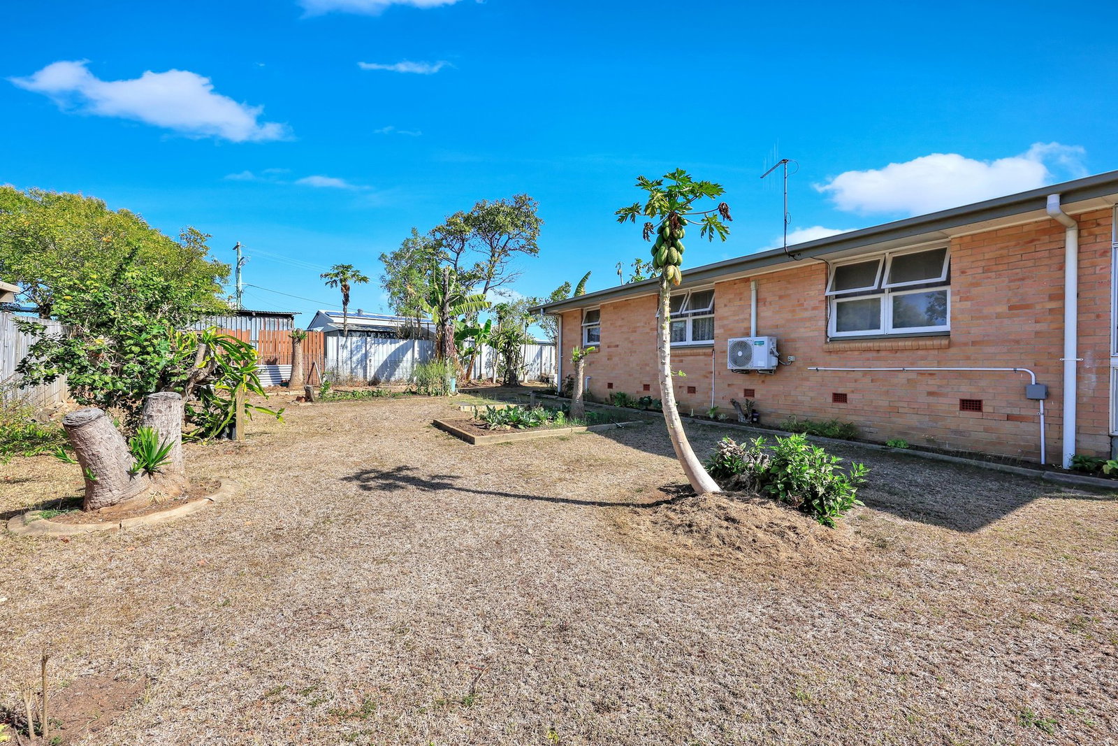 12 Courtice Street, Walkervale  QLD  4670