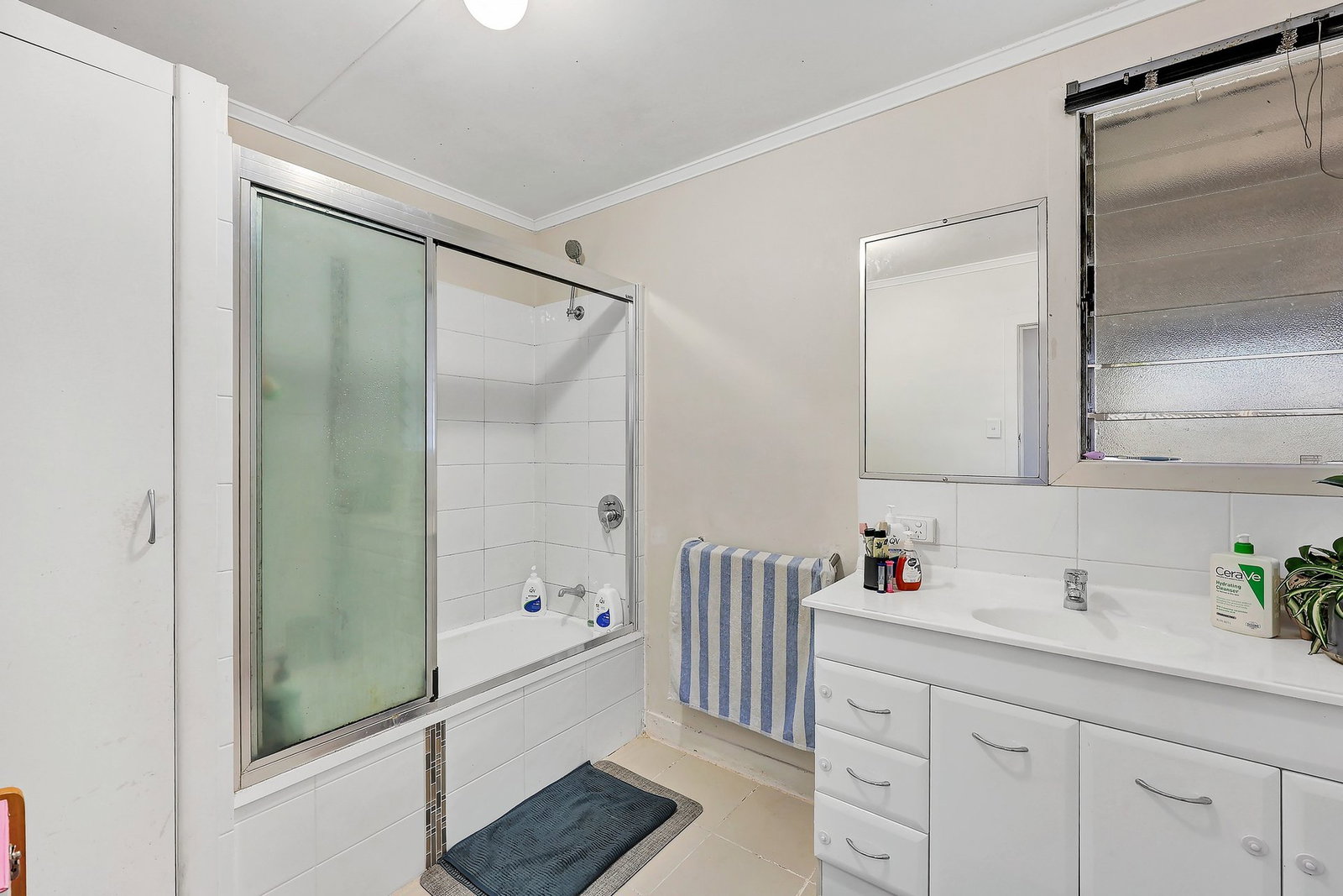 12 Courtice Street, Walkervale  QLD  4670