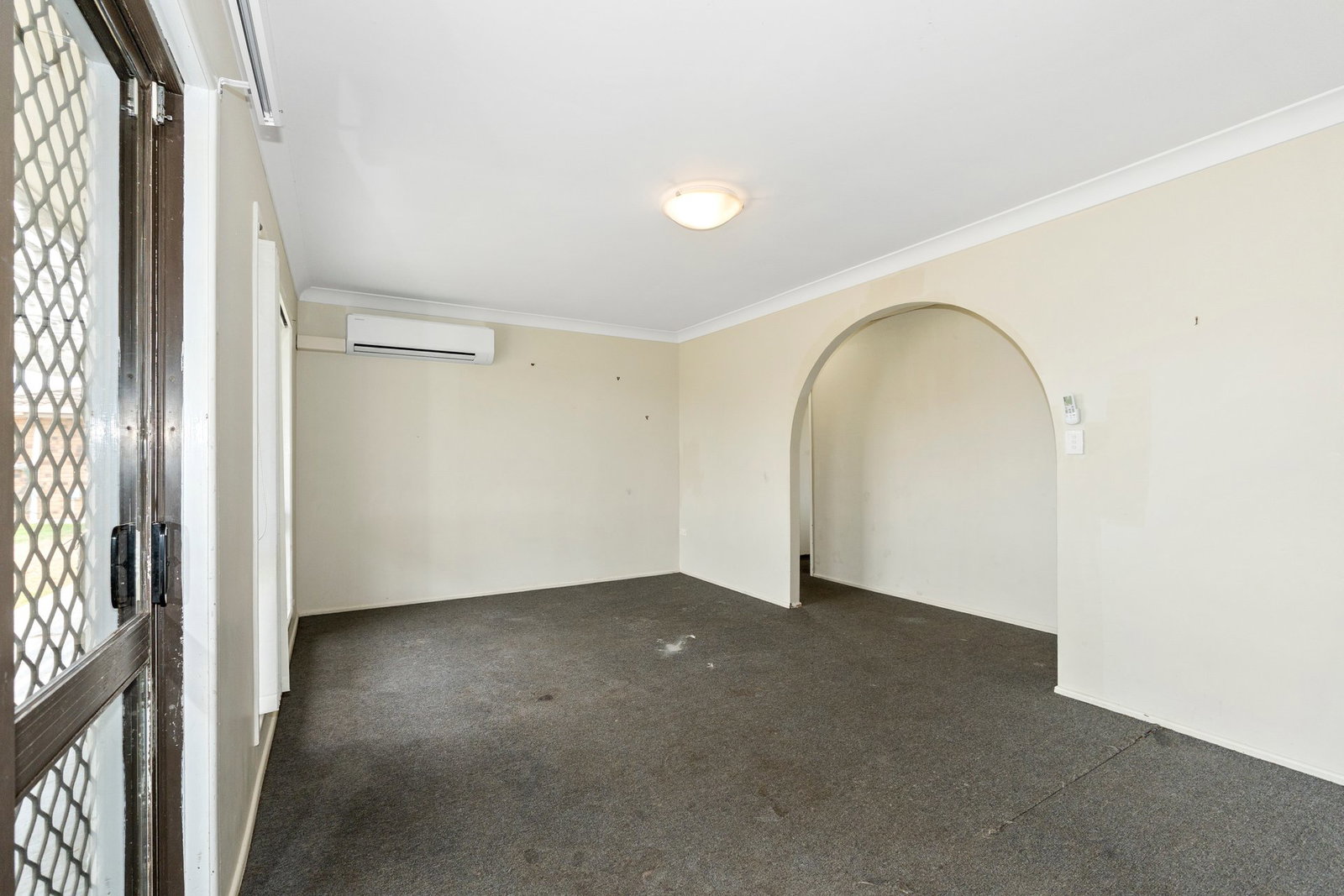 5 Ebbesen Street, Bundaberg East  QLD  4670