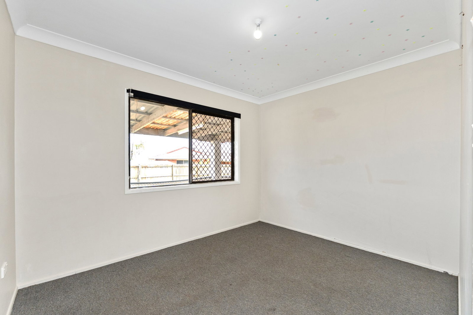 5 Ebbesen Street, Bundaberg East  QLD  4670
