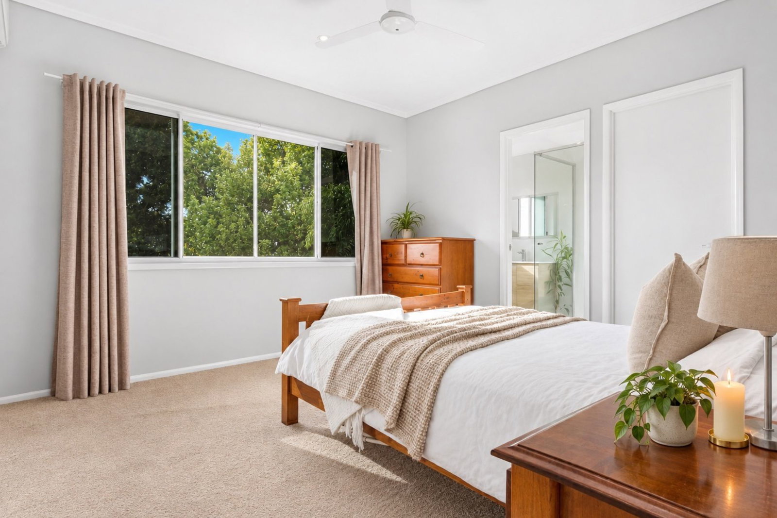 3 Sandy View Drive, Nikenbah  QLD  4655