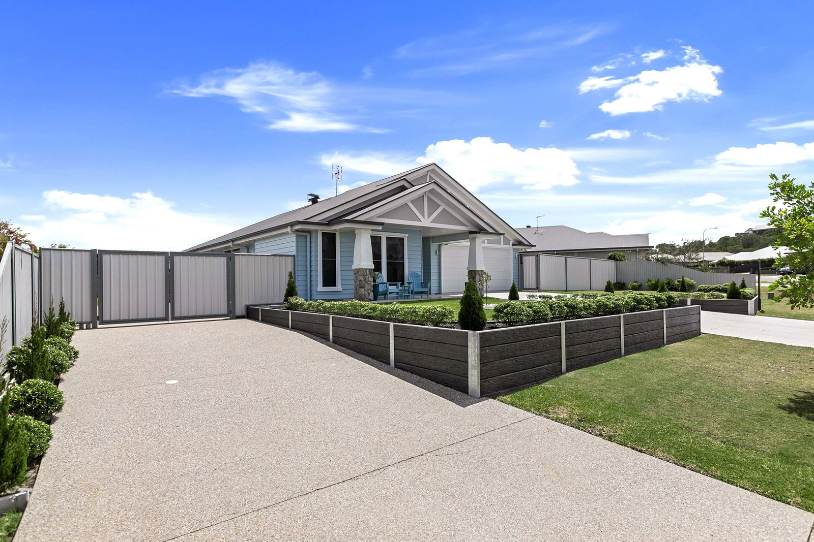 24 Peppermint Circuit, Nikenbah  QLD  4655