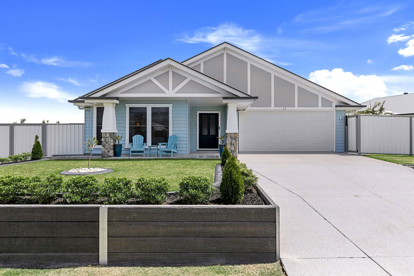 24 Peppermint Circuit, Nikenbah  QLD  4655