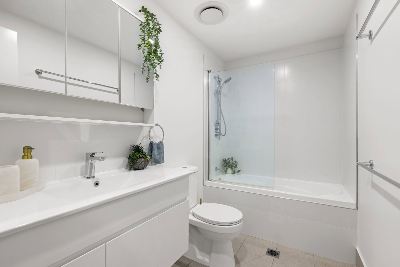 206/14-16 High Street, Sippy Downs  QLD  4556