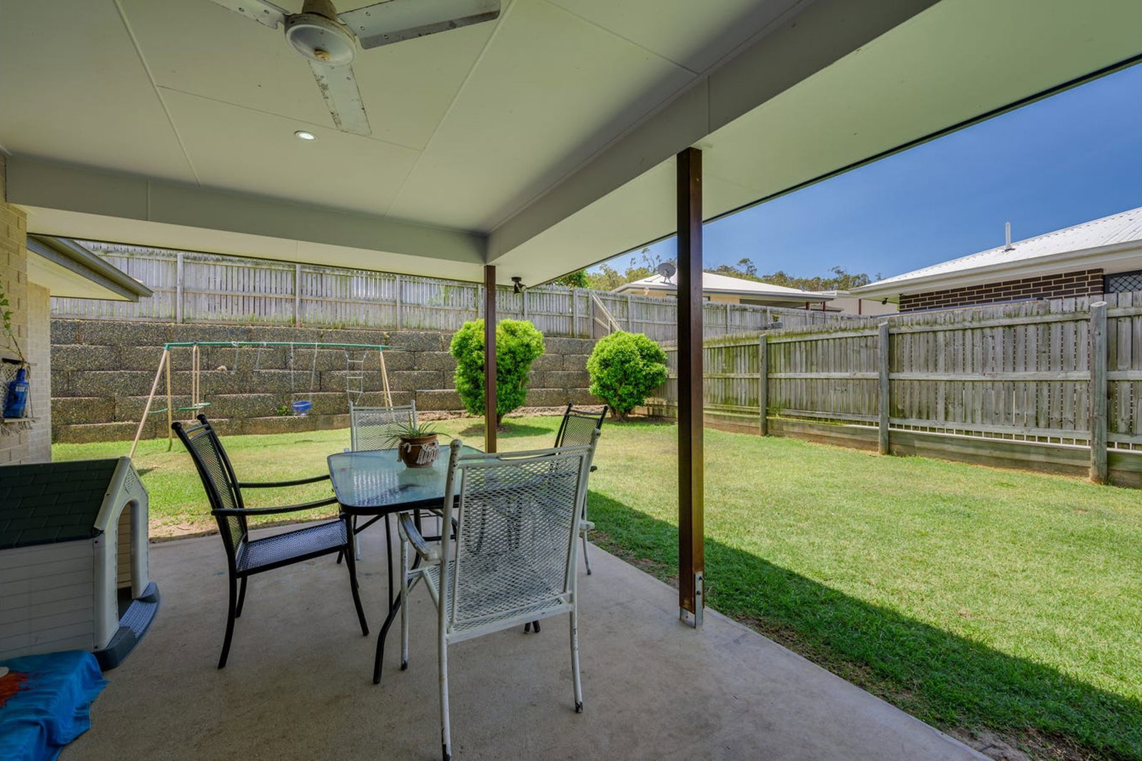 11 Valley Way, Boyne Island  QLD  4680