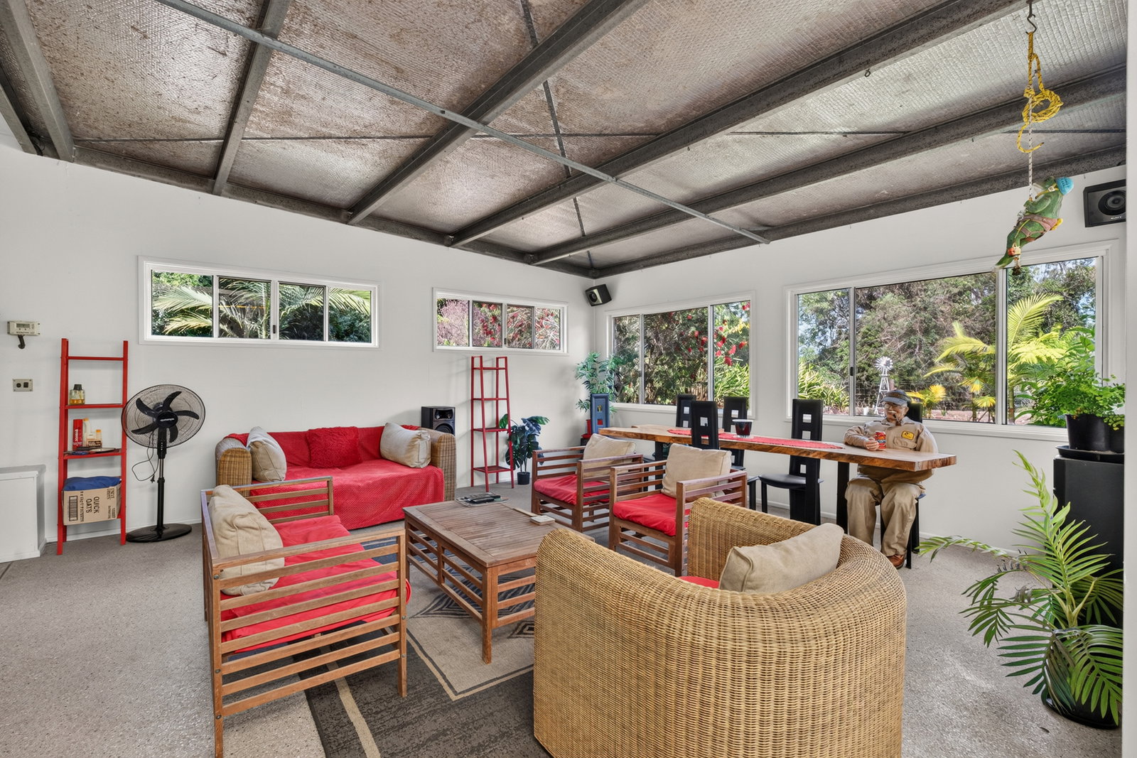 1332 Maryborough – Hervey Bay Road, Dundathu  QLD  4650