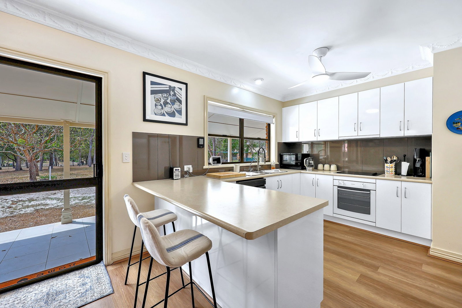 46 Pleasant Drive, Sharon  QLD  4670