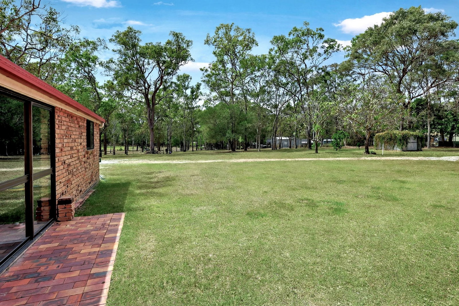 46 Pleasant Drive, Sharon  QLD  4670