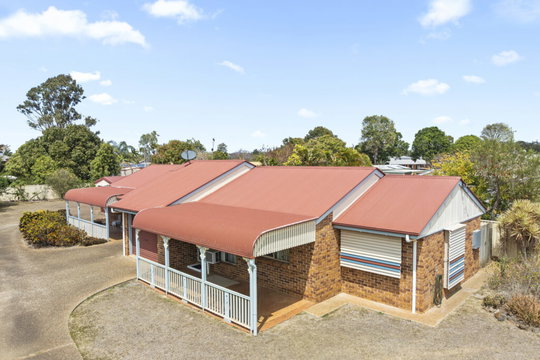 1/31A Thabeban Street, Avenell Heights  QLD  4670