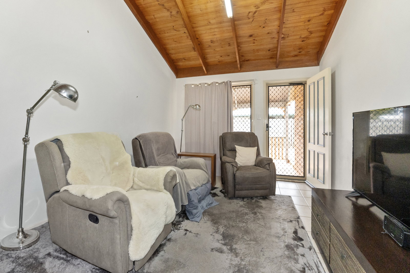 1/31A Thabeban Street, Avenell Heights  QLD  4670